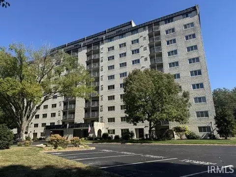 600 S Cullen Ave #506, Evansville, IN 47715