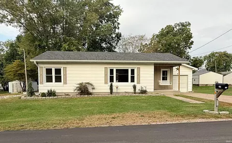 204 Poplar St, Loogootee, IN 47553