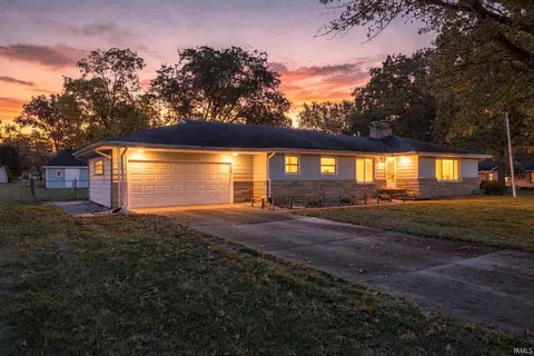 3914 Daner Dr, Fort Wayne, IN 46815