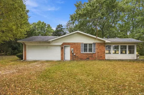 Exterior - 7403 E 325 S, Bringhurst, IN 46913 photo 5 of 10