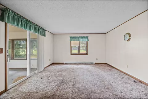 Living - 7403 E 325 S, Bringhurst, IN 46913 photo 5 of 7
