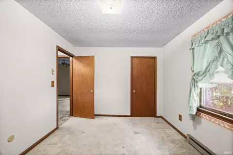 Bedroom - 7403 E 325 S, Bringhurst, IN 46913 photo 4 of 6