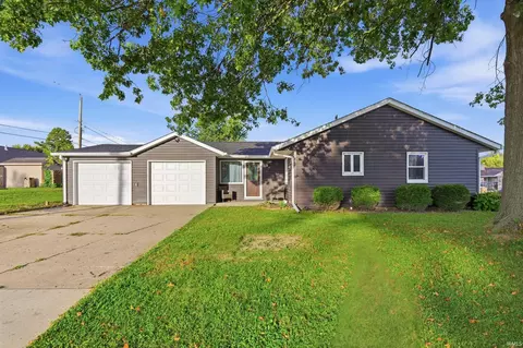 701 W Lawn St, Winchester, IN 47394
