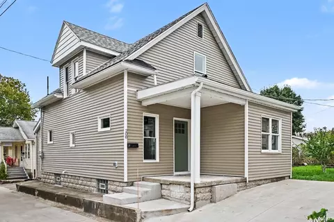 208 Riley Pl, South Bend, IN 46601