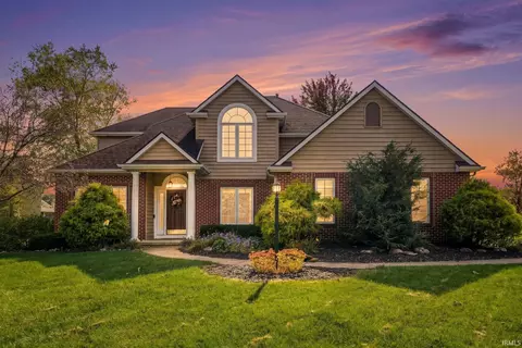 708 Blackthorn Cv, Fort Wayne, IN 46804