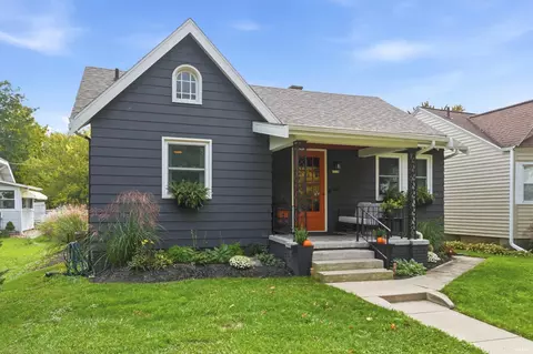 1218 Elmwood Ave, Fort Wayne, IN 46805