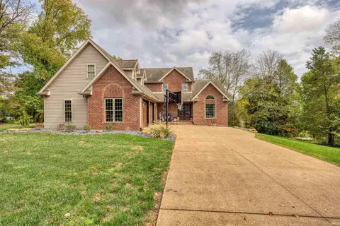 280 Jingle Bell Ln, Santa Claus, IN 47579