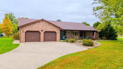 Exterior - 522 Nancy Dr, Sweetser, IN 46987 photo 6 of 9