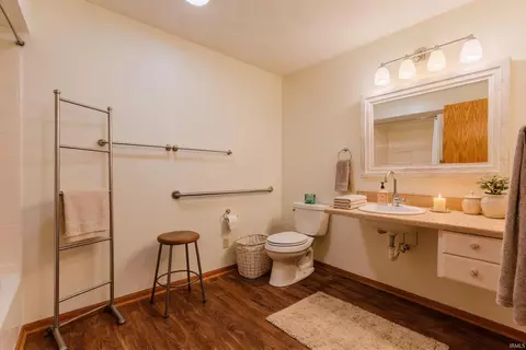Bath - 522 Nancy Dr, Sweetser, IN 46987 photo 1 of 3