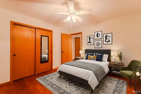 Bedroom - 522 Nancy Dr, Sweetser, IN 46987 photo 3 of 3
