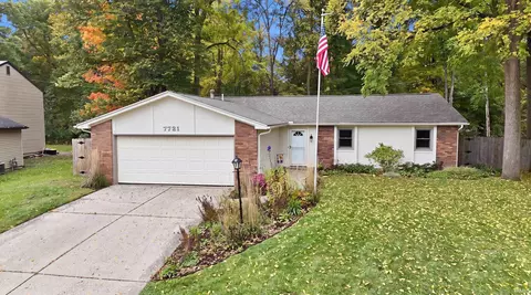 7721 Westford Ct, Fort Wayne, IN 46835