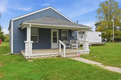 Exterior - 2016 E 13th St, Muncie, IN 47302 photo 2 of 5