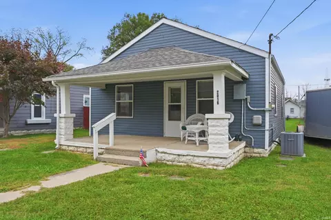 Exterior - 2016 E 13th St, Muncie, IN 47302 photo 3 of 5