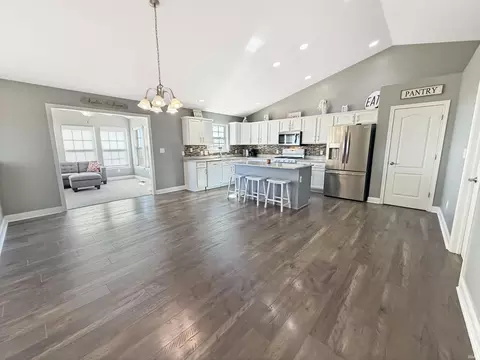 Kitchen - 4294 E 100 South Hwy, Fowler, IN 47944 photo 2 of 2