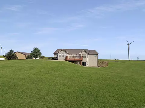 Exterior - 4294 E 100 South Hwy, Fowler, IN 47944 photo 3 of 6