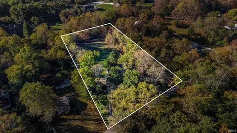 View/Area - 925 W Cedar Bluff Rd, Bloomington, IN 47403 photo 1 of 11