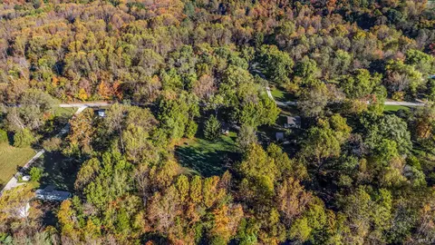 View/Area - 925 W Cedar Bluff Rd, Bloomington, IN 47403 photo 9 of 11