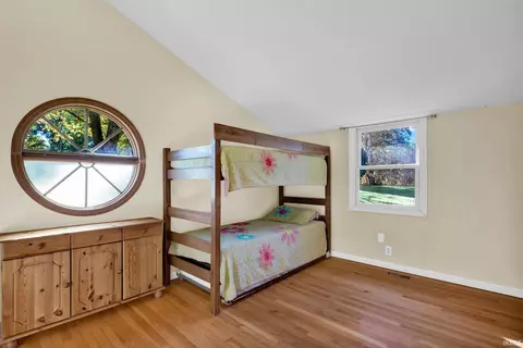 Bedroom - 925 W Cedar Bluff Rd, Bloomington, IN 47403 photo 1 of 4