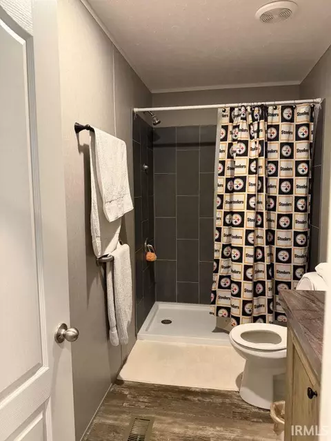 8205 E Sycamore Rd, Bloomfield, IN 47424 photo 13
