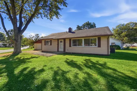 599 Courtney Dr, New Haven, IN 46774