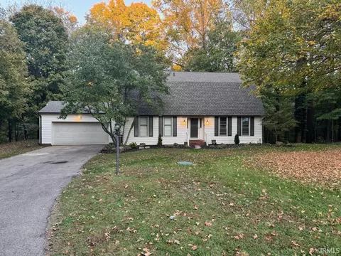 3198 N Delaware Dr, Vincennes, IN 47591