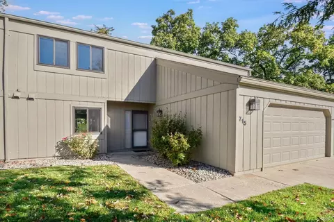 715 Vistula Ter #1, Mishawaka, IN 46544