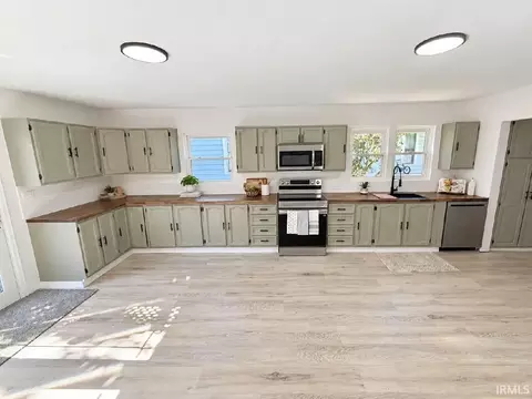 Kitchen - 1902 13th St, Bedford, IN 47421 photo 2 of 2