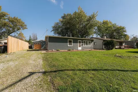 6331 Kent Rd, Fort Wayne, IN 46816