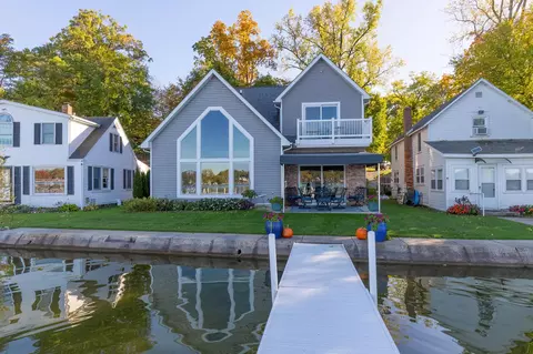 3180 W Shady Side Rd, Angola, IN 46703