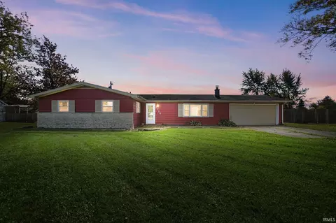 7718 Diane Dr, Fort Wayne, IN 46835