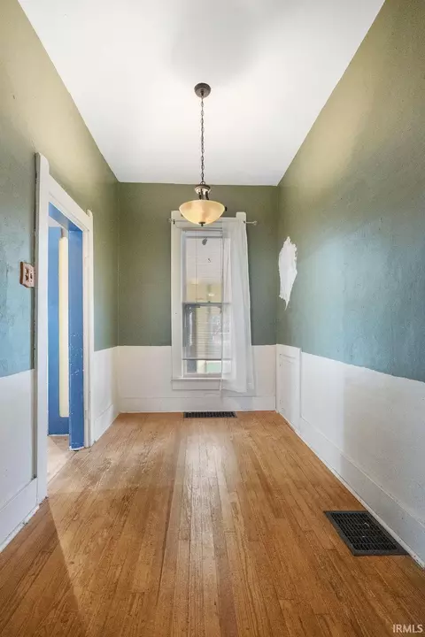 Entry Way - 304 E Main St, Flora, IN 46929 photo 2 of 2