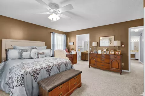 Bedroom - 552 E Waterloo Ct, Bloomington, IN 47401 photo 2 of 4