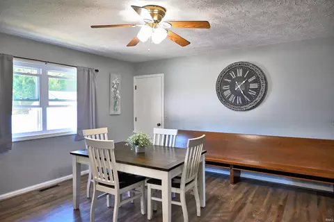 Dining - 1635 Justin St, Jasper, IN 47546 photo 1 of 1