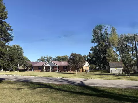 2158 S Sievers Rd, Vincennes, IN 47591