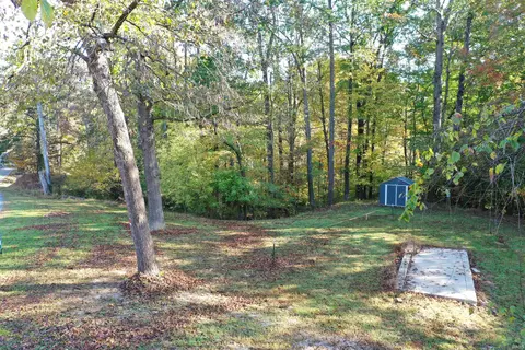 5073 State Rd 45 Hwy, Nashville, IN 47448