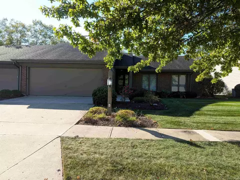 2515 E Saint Thomas Pt #SOUTH 33, Fort Wayne, IN 46815