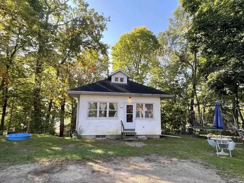 11808 Jefferson Blvd, Mishawaka, IN 46545