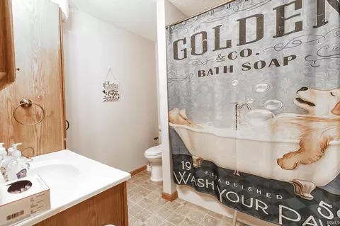 Bath - 8287 E Bethel Ln, Calhoun, IL 62419 photo 2 of 2