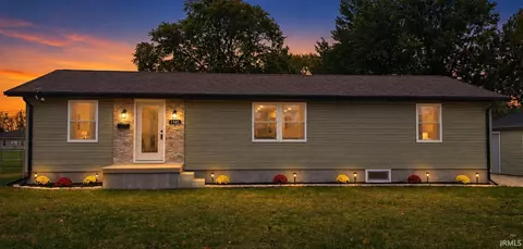 1145 Swan St, Huntington, IN 46750