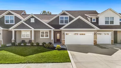 5314 Copper Horse Trl, Fort Wayne, IN 46845