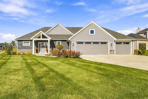 14751 Whisper Rock Blvd, Fort Wayne, IN 46845