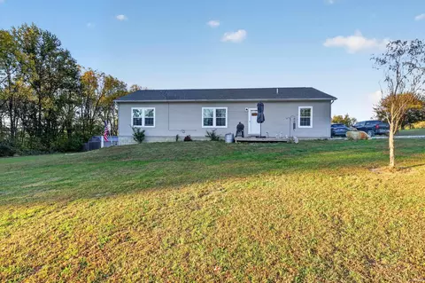 1986 E Hunter Hill Rd, Attica, IN 47918
