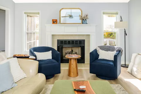 Living - 4504 E Compton Blvd, Bloomington, IN 47401 photo 5 of 6