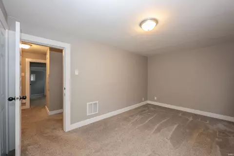 Bedroom - 1309 Home Ave, Fort Wayne, IN 46807 photo 13 of 13