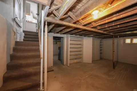 Entry Way - 1309 Home Ave, Fort Wayne, IN 46807 photo 9 of 9