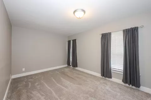 Bedroom - 1309 Home Ave, Fort Wayne, IN 46807 photo 10 of 13