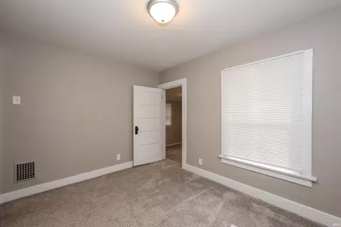 Bedroom - 1309 Home Ave, Fort Wayne, IN 46807 photo 2 of 13