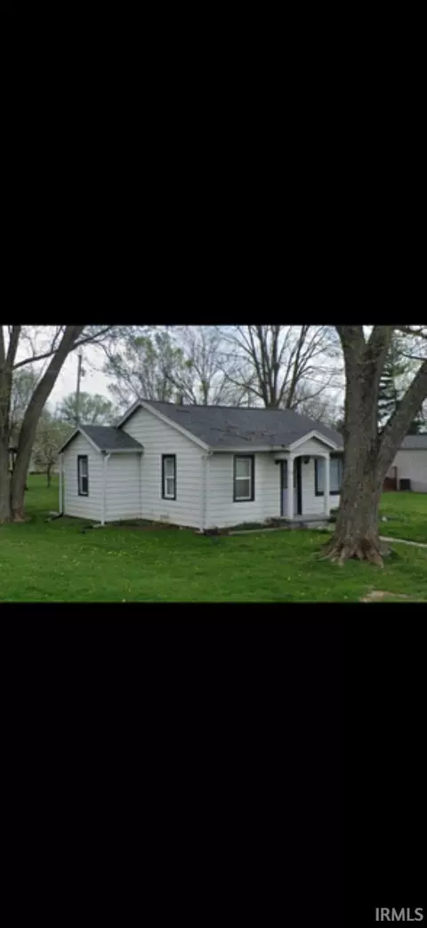 Exterior - 1132 N 8th St, Mitchell, IN 47446 photo 1 of 1