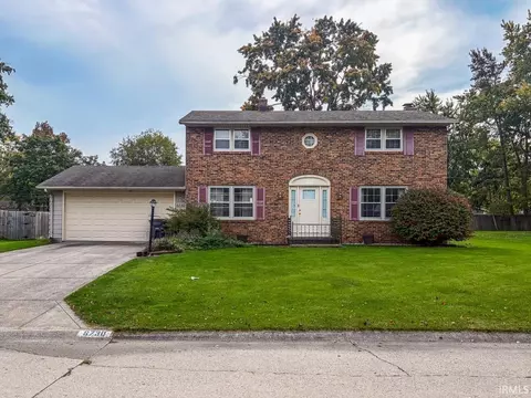 6730 Curwood Dr, Fort Wayne, IN 46835