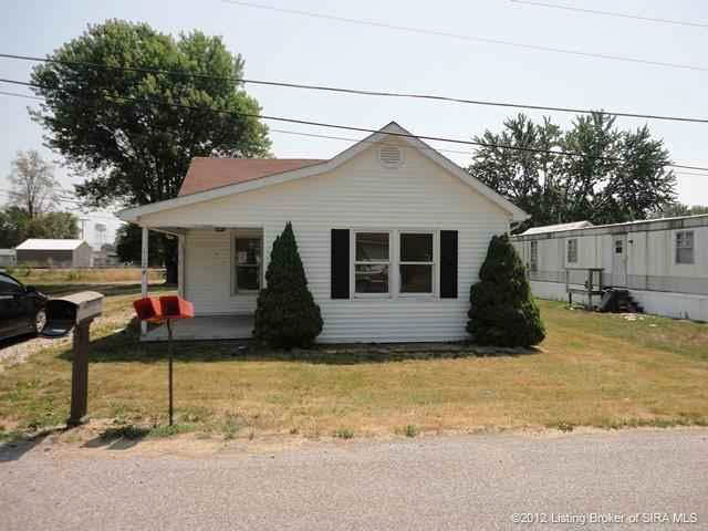 1124 Marion, Mitchell, IN 47446 photo 3